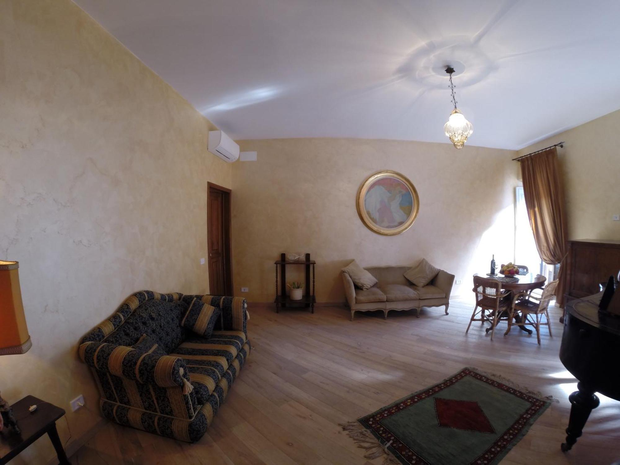 Pantheon Old Suite, Rome